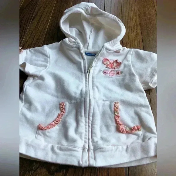 Greendog Girls 18M White Zip-Up Short-Sleeved Ruffle Hoodie w/Butterfly Applique - Picture 2 of 9